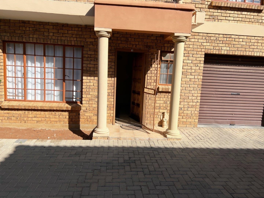 2 Bedroom Property for Sale in Die Bult North West